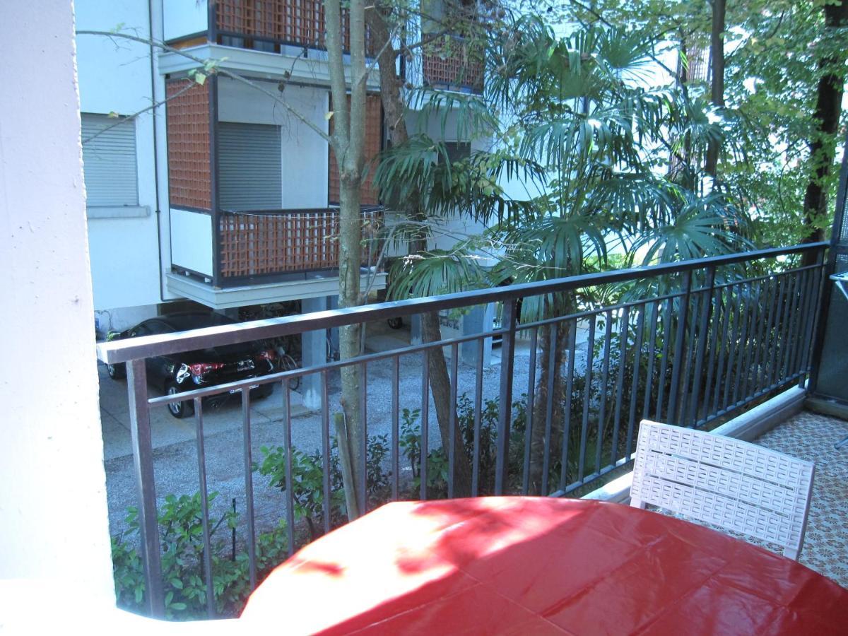 Argea Apartment Grado Bagian luar foto